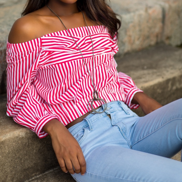 Zara Tops - USED ZARA TOP